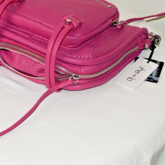 NWT SHE LO Genuine Pebbled Leather RISE ABOVE Chain Link Fuchsia Crossbody Bag - Picture 12 of 13